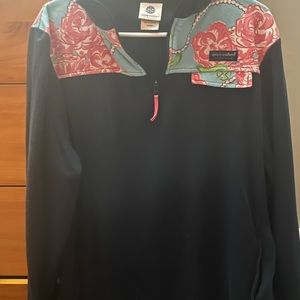 Very cute hoodie like shirt for when it’s cold